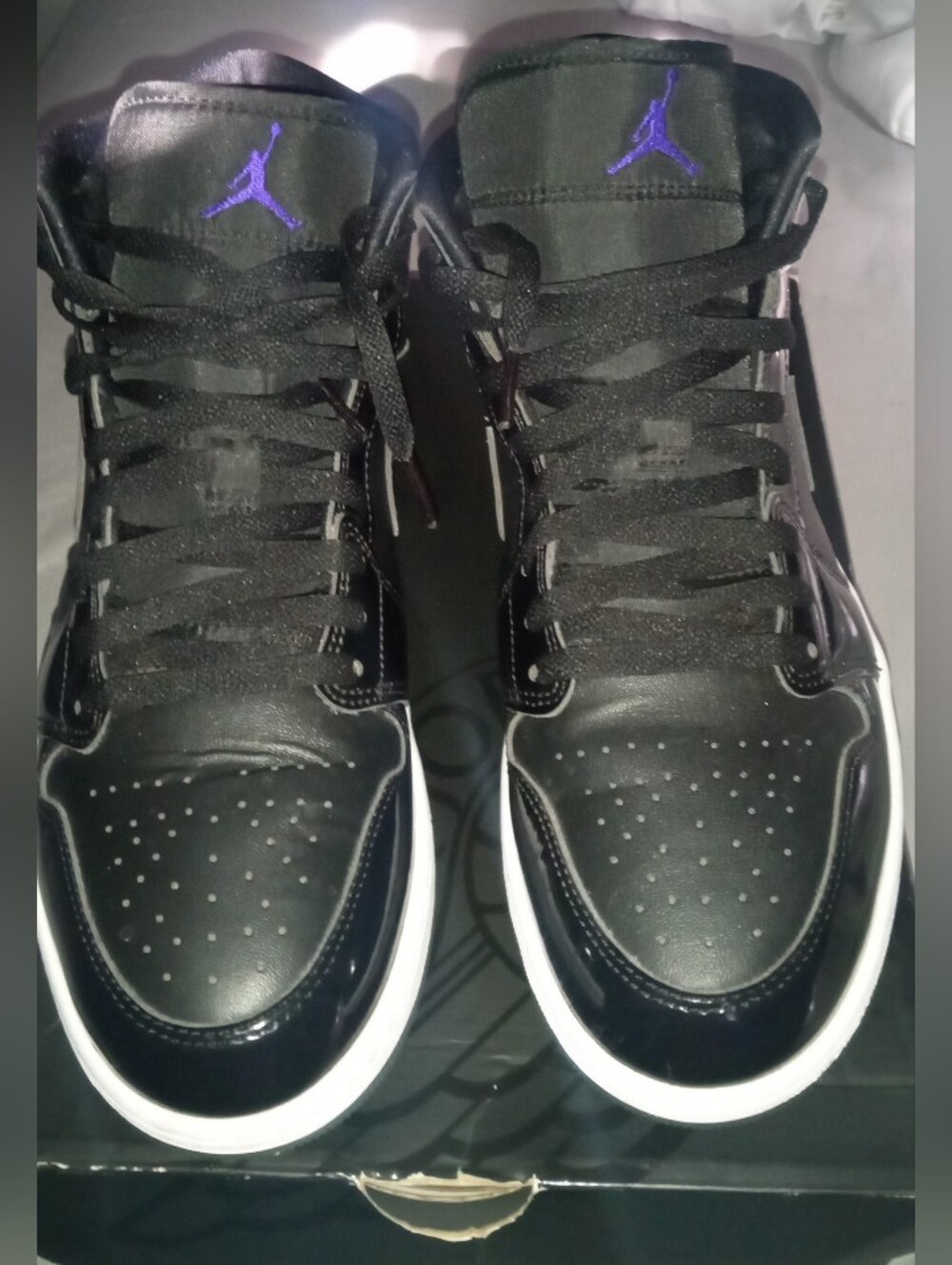 Jordan Men's Black & Dark Concord White